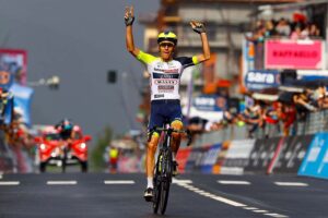 Etappensieg f&uuml;r Jan Hirt beim Giro d&acute;Italia