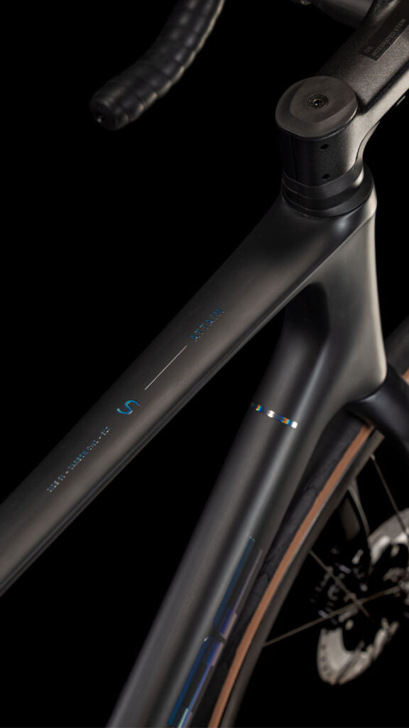 Cube Attain SLT Carbon Rahmen