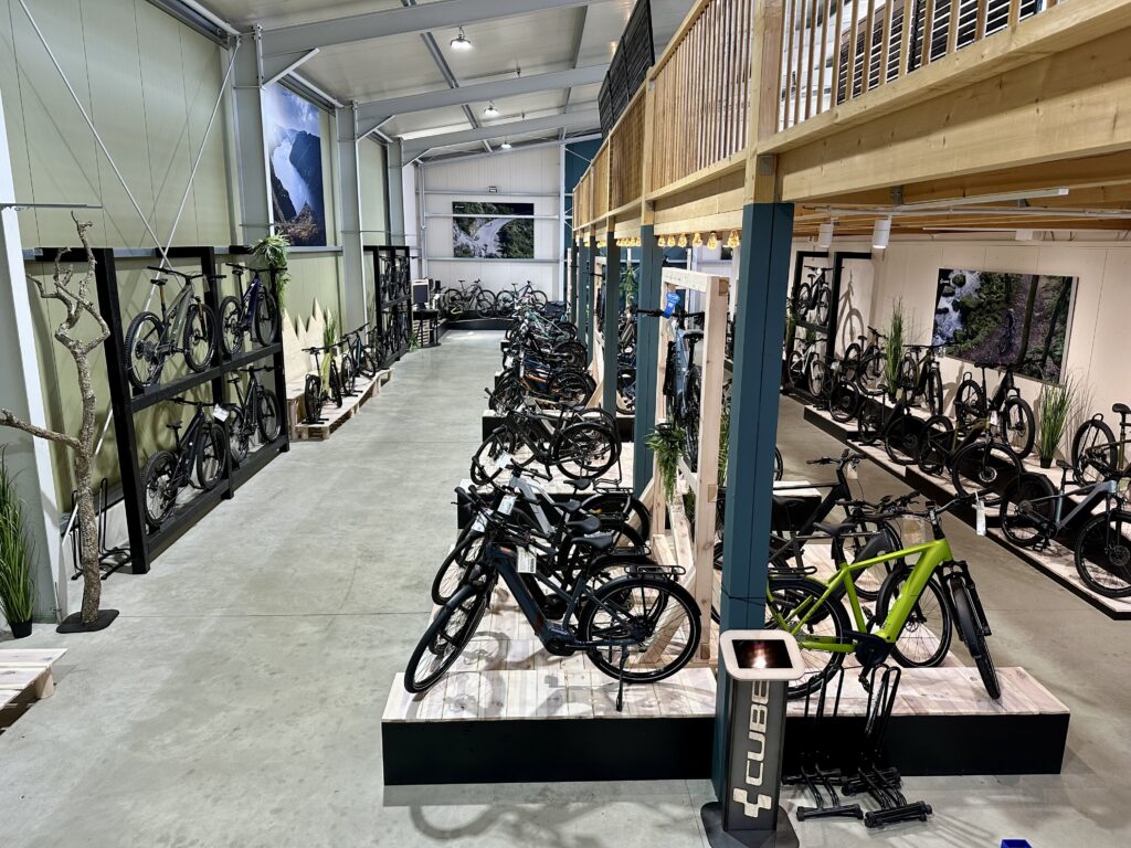 Hohnenloher Verbrauchermesse Cube Store Schw&auml;bisch Hall