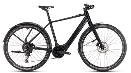 Zu sehen ist ein schwarzes Cube Editor Hybrid SLT E-Bike.